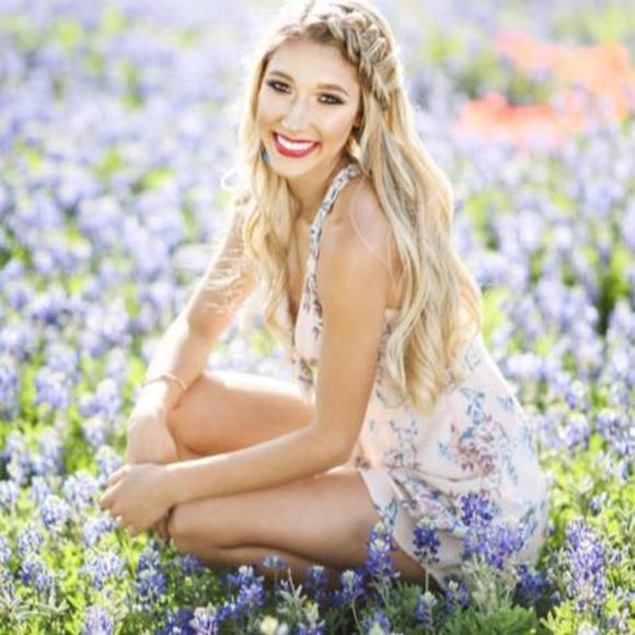 Meet your Posher, Jaci - Picture 1 of 1